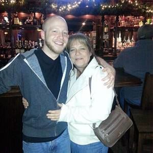 Meet your Posher, Carl